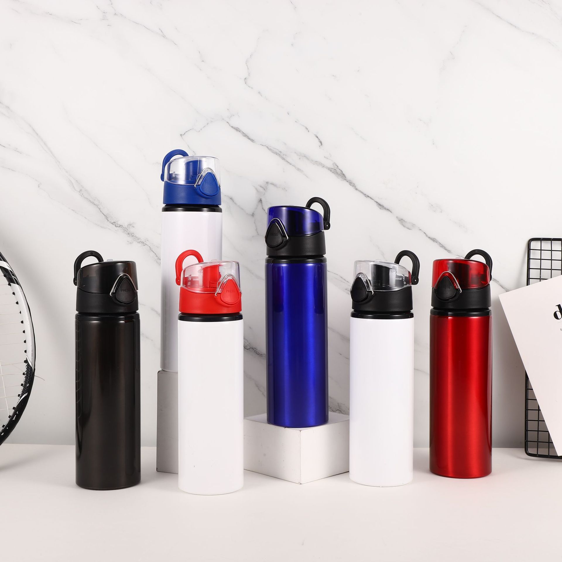 Aluminium breites Mund -Sport -Wasserflasche für Reisen im Freien & Trip 500 ml ~ 1000 ml Weiß